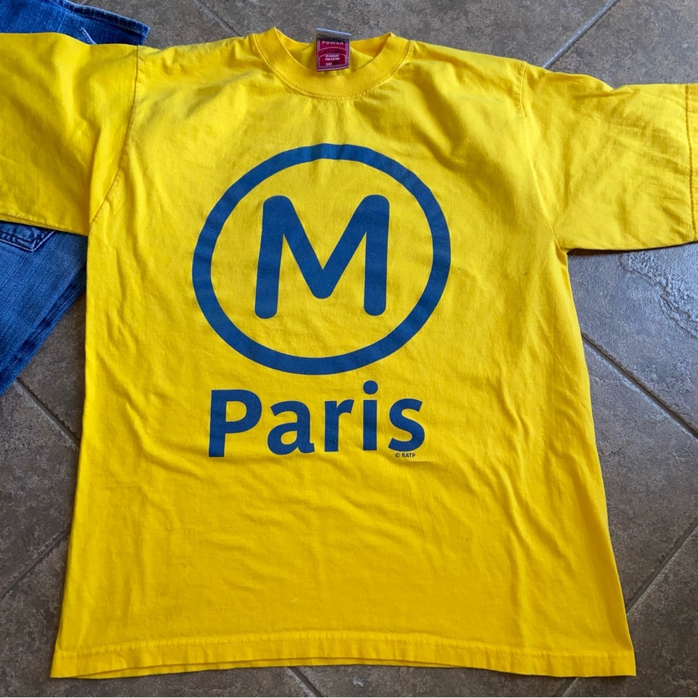 Never Worn- UNISEX -  Paris METRO sign - T-Shirt